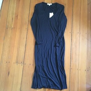 Amour Vert Long Sleeve Black Dress